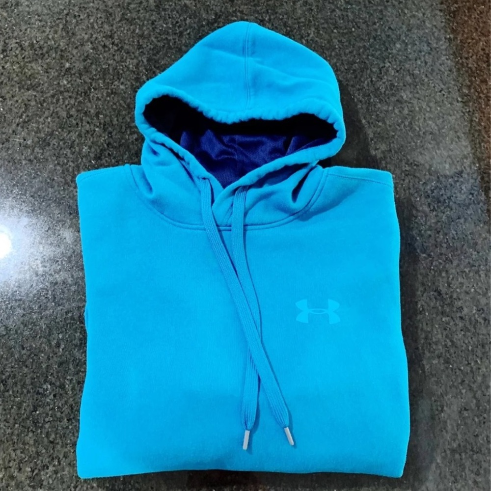 Blue Under Armour Sweatshirt